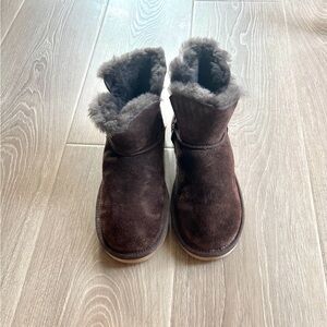 KOOLABURRA BY UGG Dark Brown Suede Fur-Lined Ankle Boots, women’s Sz 6